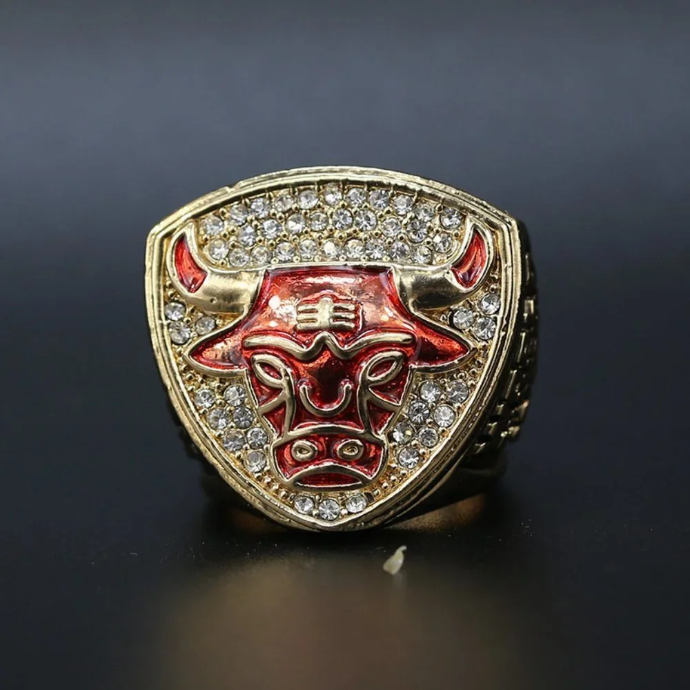 Chicago Bulls 1993 Championship Ring Jordan Fan Edition - Picture 4 of 6